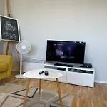 Dziesiate Pietro Appartement